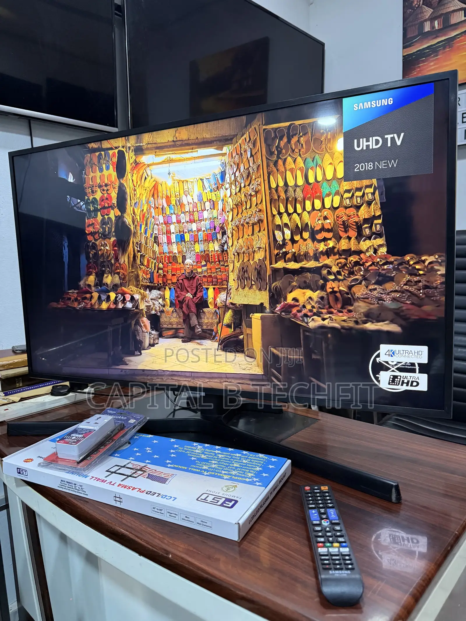 43inches Full Digital Satellite Uhd HDR Smart Samsung TV