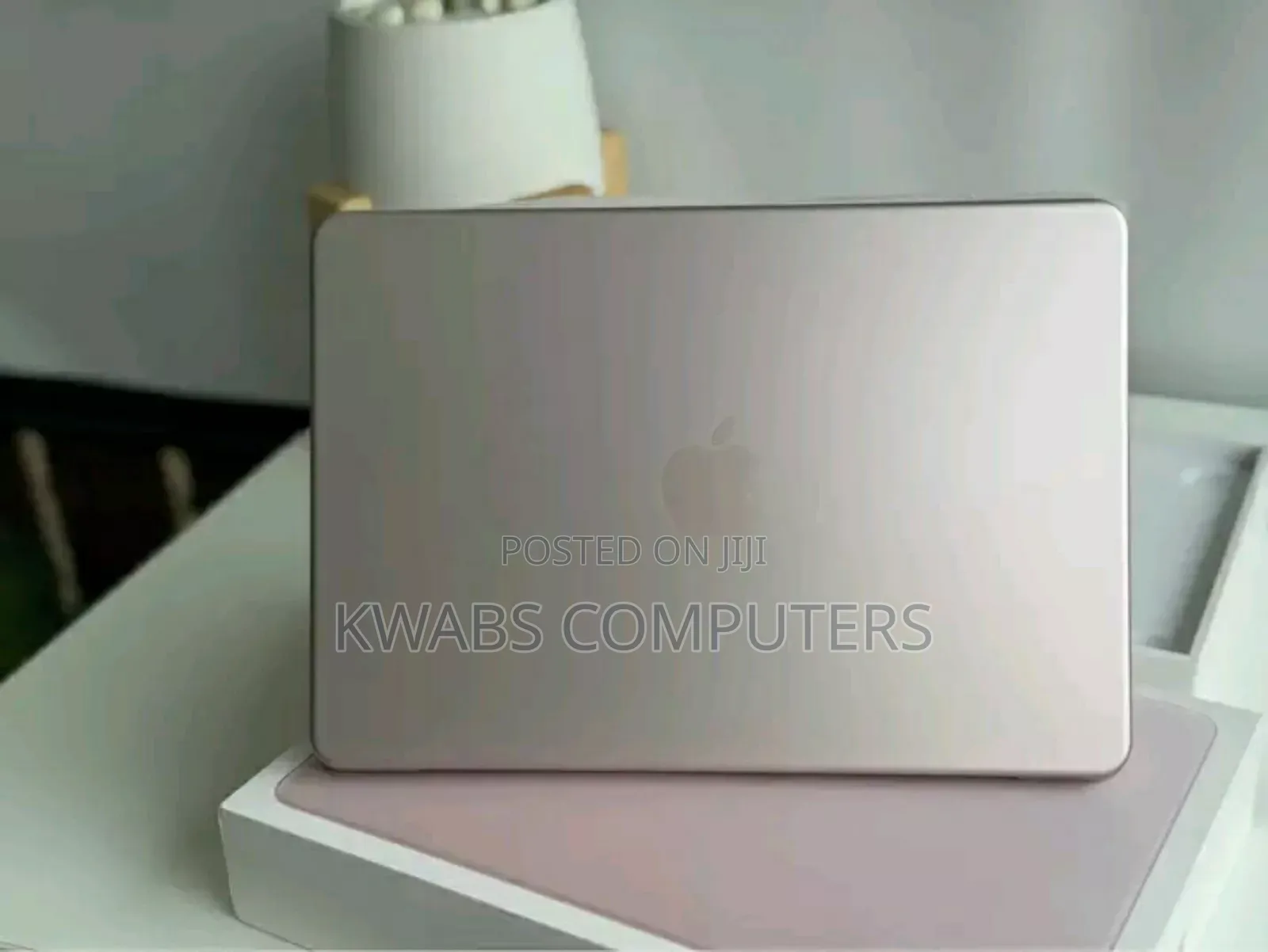 New Laptop Apple MacBook Neo 2026 16GB Apple M4 SSD 512GB