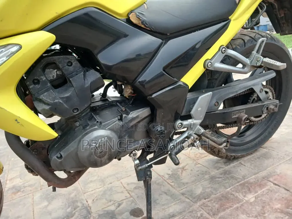 SYM Orbit 2020 Yellow