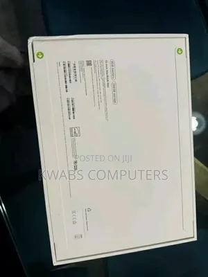 New Laptop Apple MacBook Neo 2026 8GB Apple M4 SSD 256GB