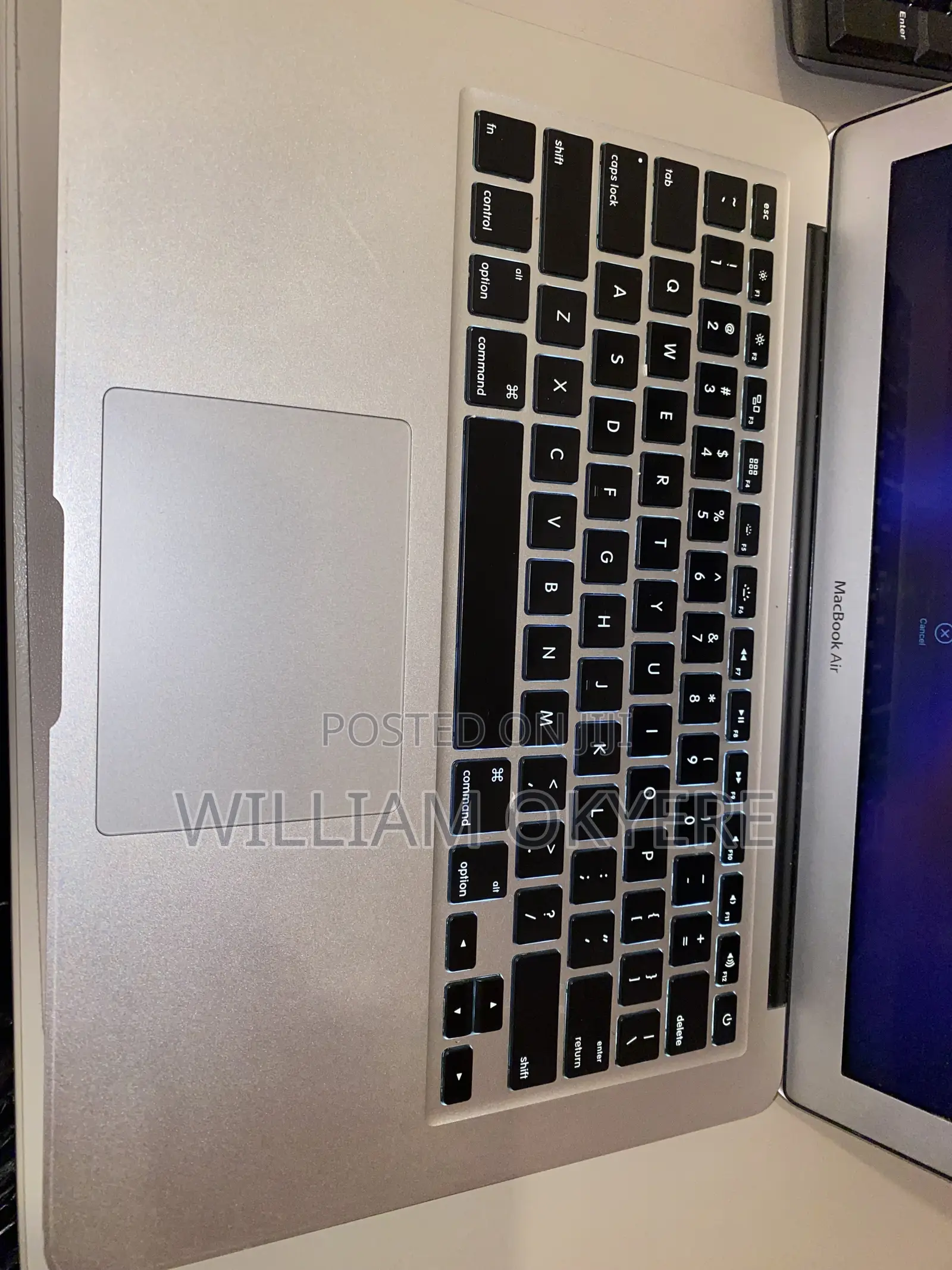 Laptop Apple MacBook Air 4GB Intel Core i5 HDD 140GB