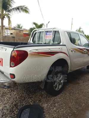 Mitsubishi L200 Double Cab 2.5 136hp 2008 White
