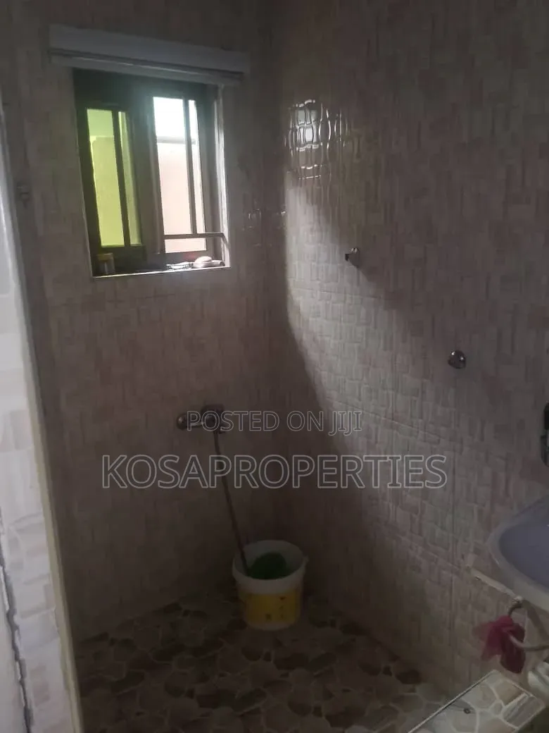 3bdrm House in Kasoa Fanmilk, Budumburam for sale