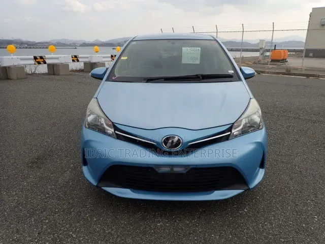 Toyota Vitz 2015 Blue