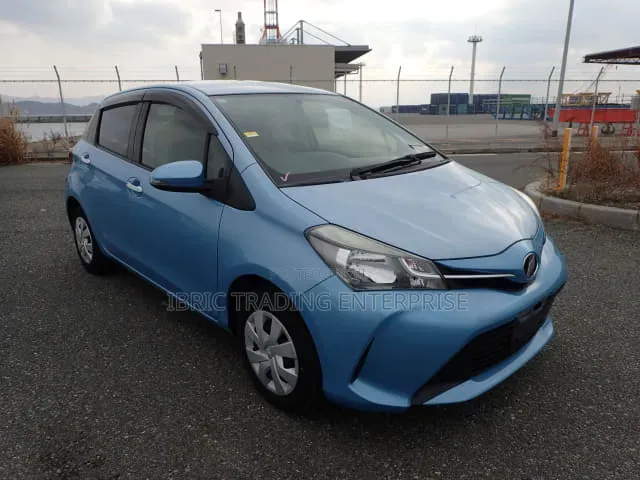 Toyota Vitz 2015 Blue