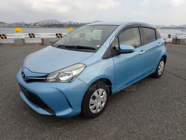 Toyota Vitz 2015 Blue