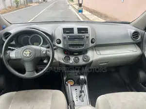 Toyota RAV4 2.5 Limited 2010 Blue