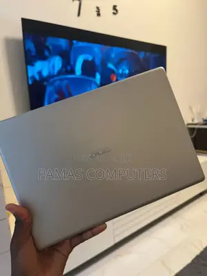 Laptop Acer Swift 1 4GB Intel SSD 640GB