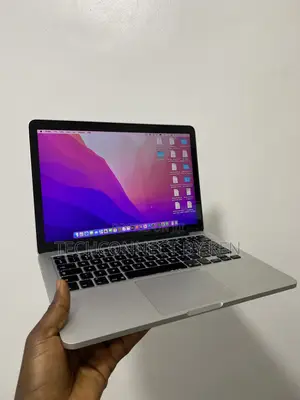 Laptop Apple MacBook Pro 8GB Intel Core i5 SSD 256GB