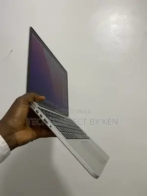 Laptop Apple MacBook Pro 8GB Intel Core i5 SSD 256GB