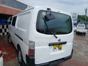 Nissan Caravan (Urvan) 2009 White