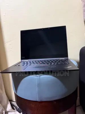 Laptop Lenovo ThinkPad x13 Yoga 8GB Intel Core i5 SSD 256GB