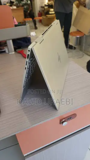 Laptop HP Pavilion 15 8GB Intel Core i5 SSD 512GB