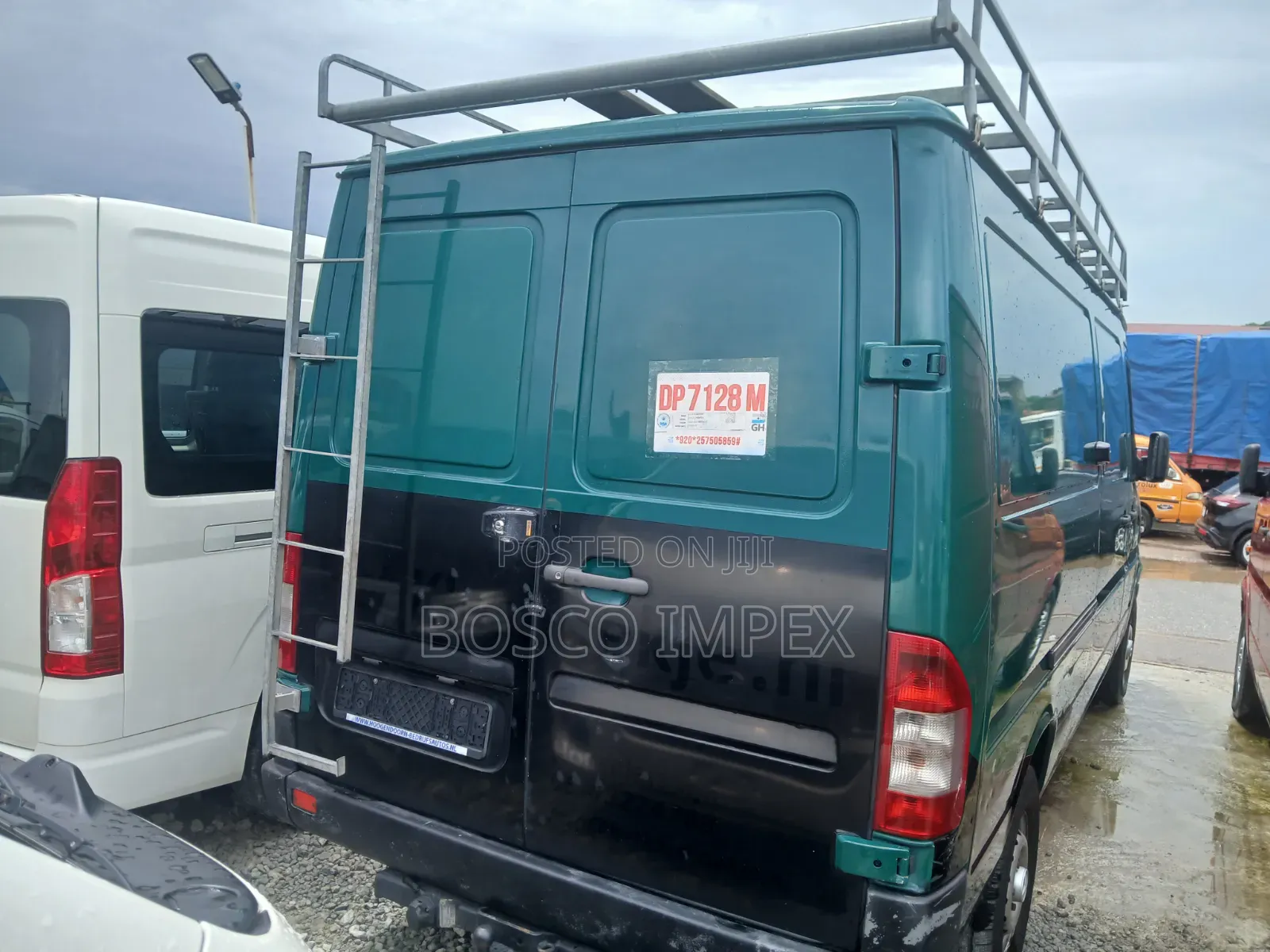 Mercedes-Benz Sprinter 2005 Green