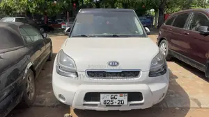 Kia Soul 4dr Wagon (1.6L 4cyl 6A) 2015 White