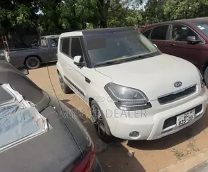 Kia Soul 4dr Wagon (1.6L 4cyl 6A) 2015 White