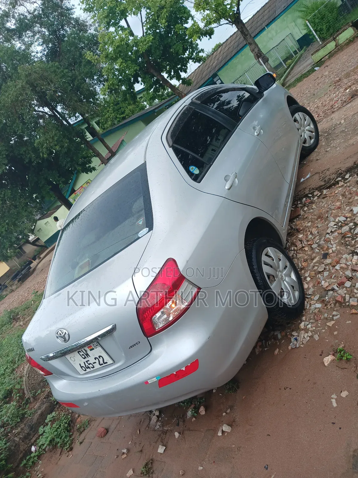 Toyota Belta 2010 Silver