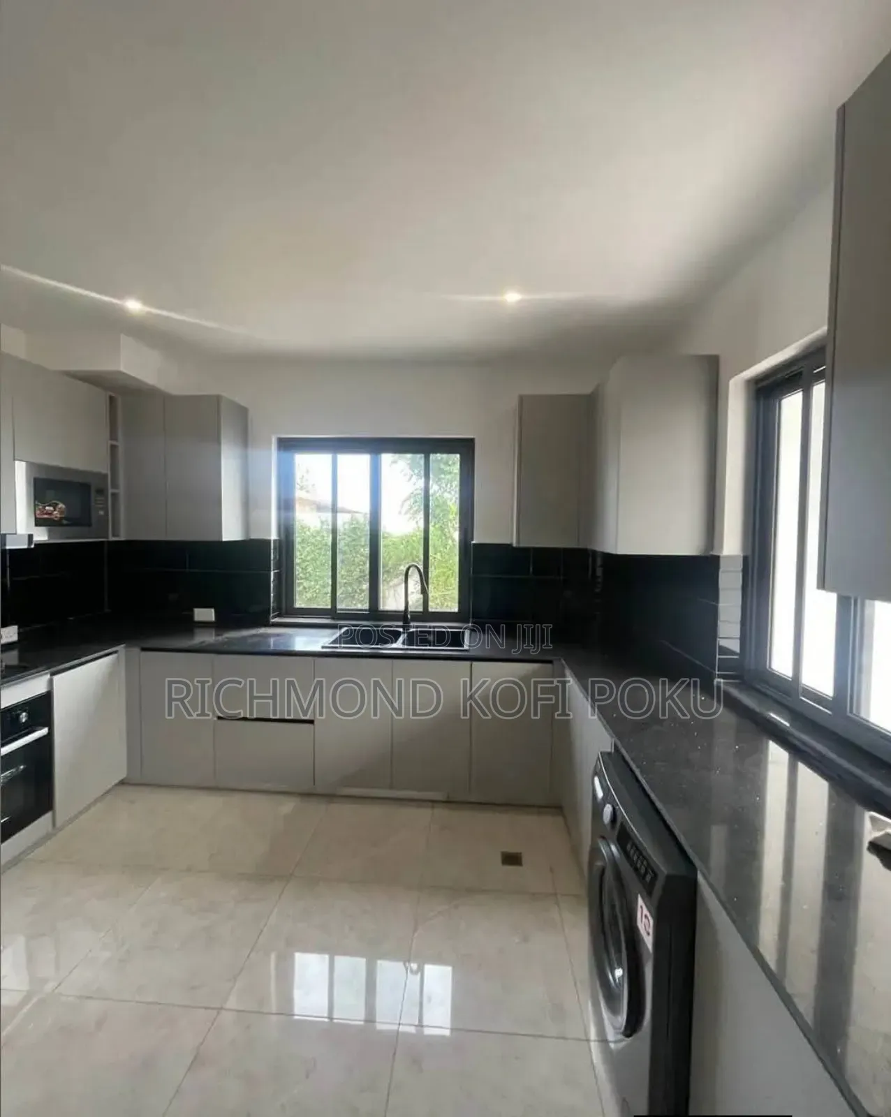 4bdrm House in Kofis Realty, Sakumono for sale