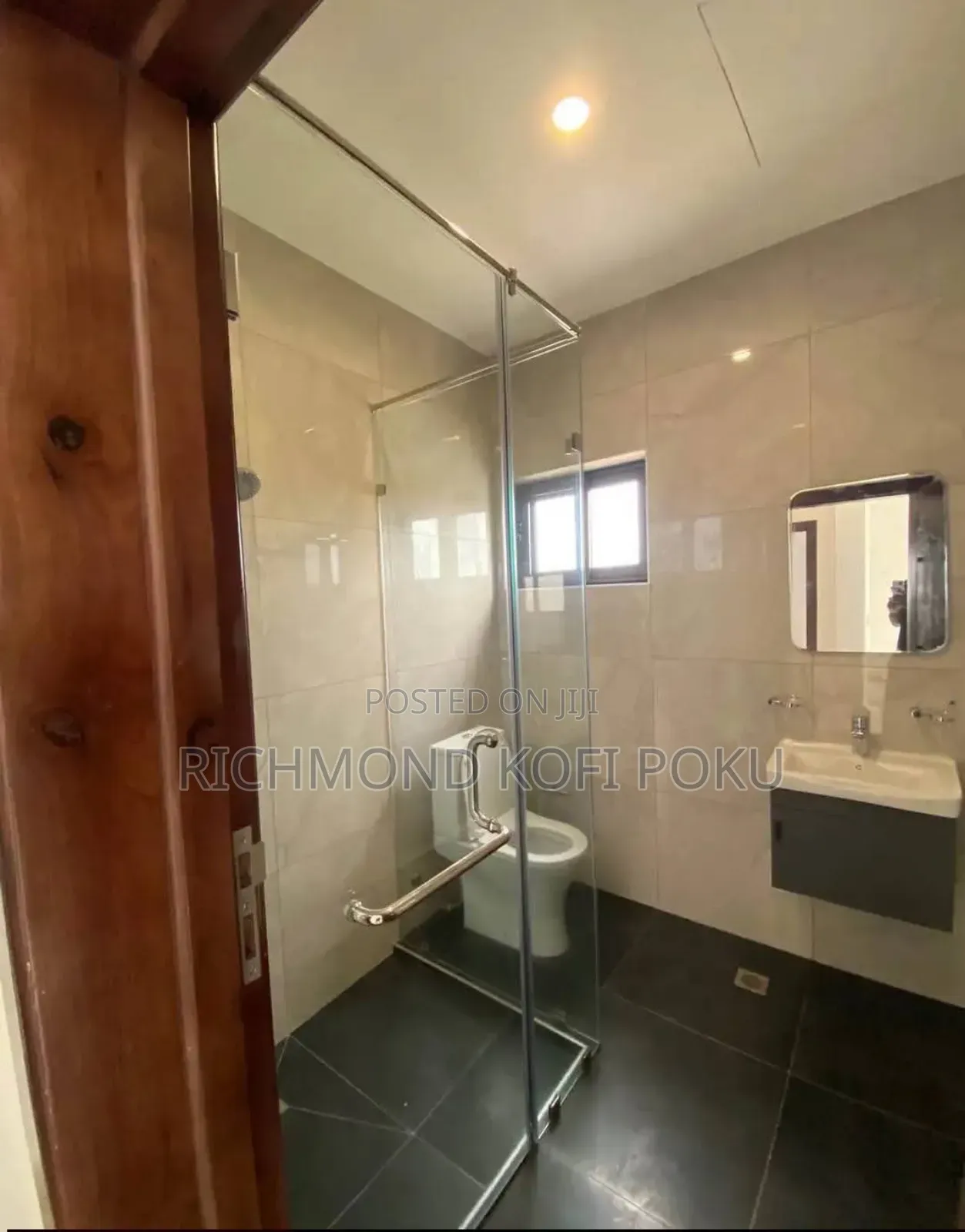 4bdrm House in Kofis Realty, Sakumono for sale