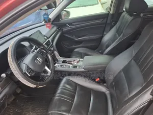 Honda Accord Touring 2.0T 2018 Red