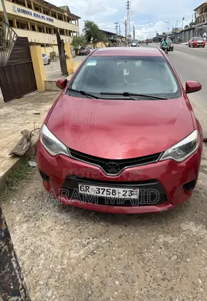 Toyota Corolla 2014 Red