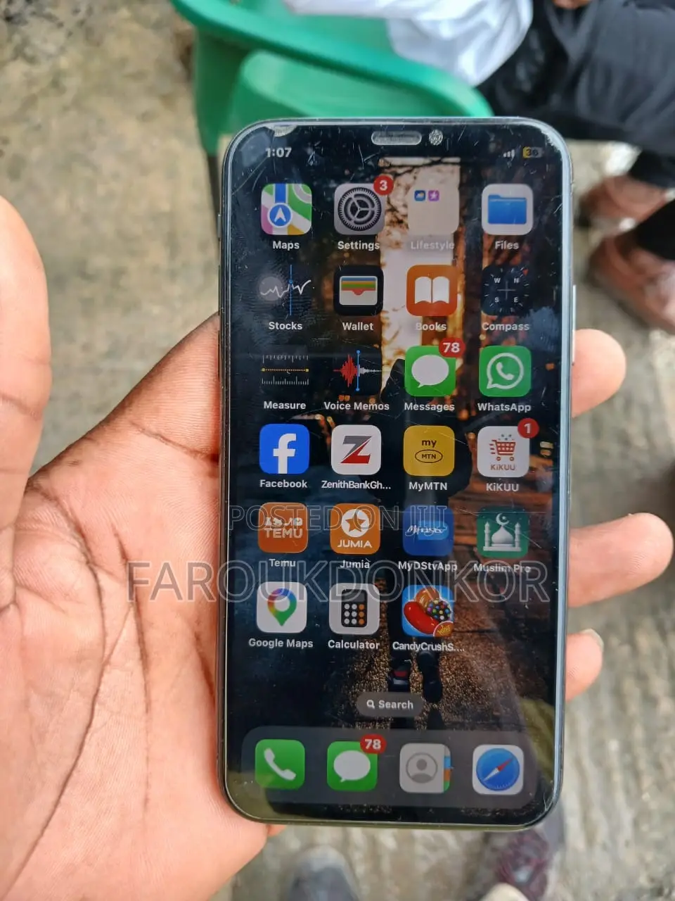 Apple iPhone XS 64 GB Black