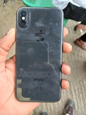 Apple iPhone XS 64 GB Black