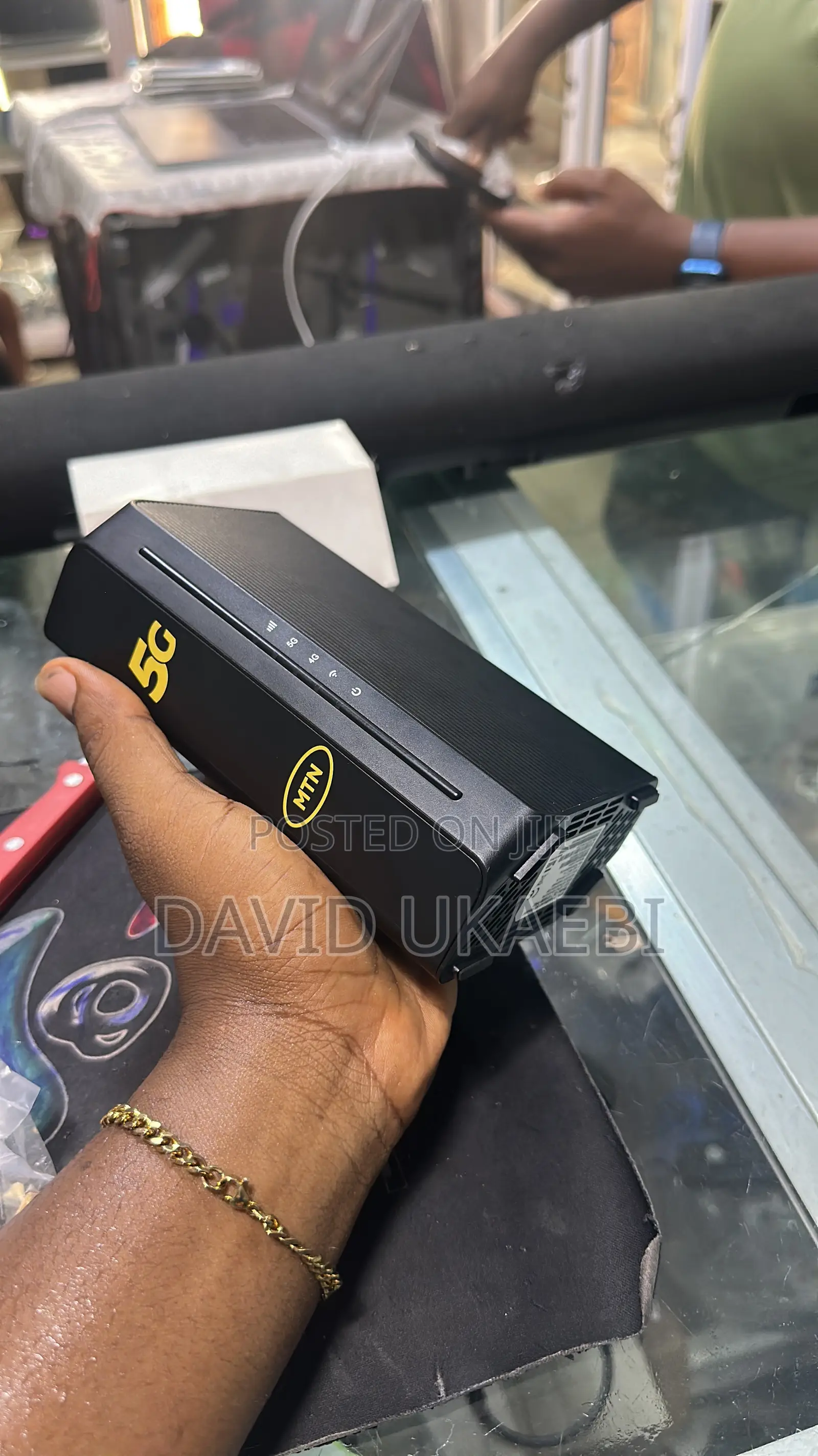 MTN Universal Router