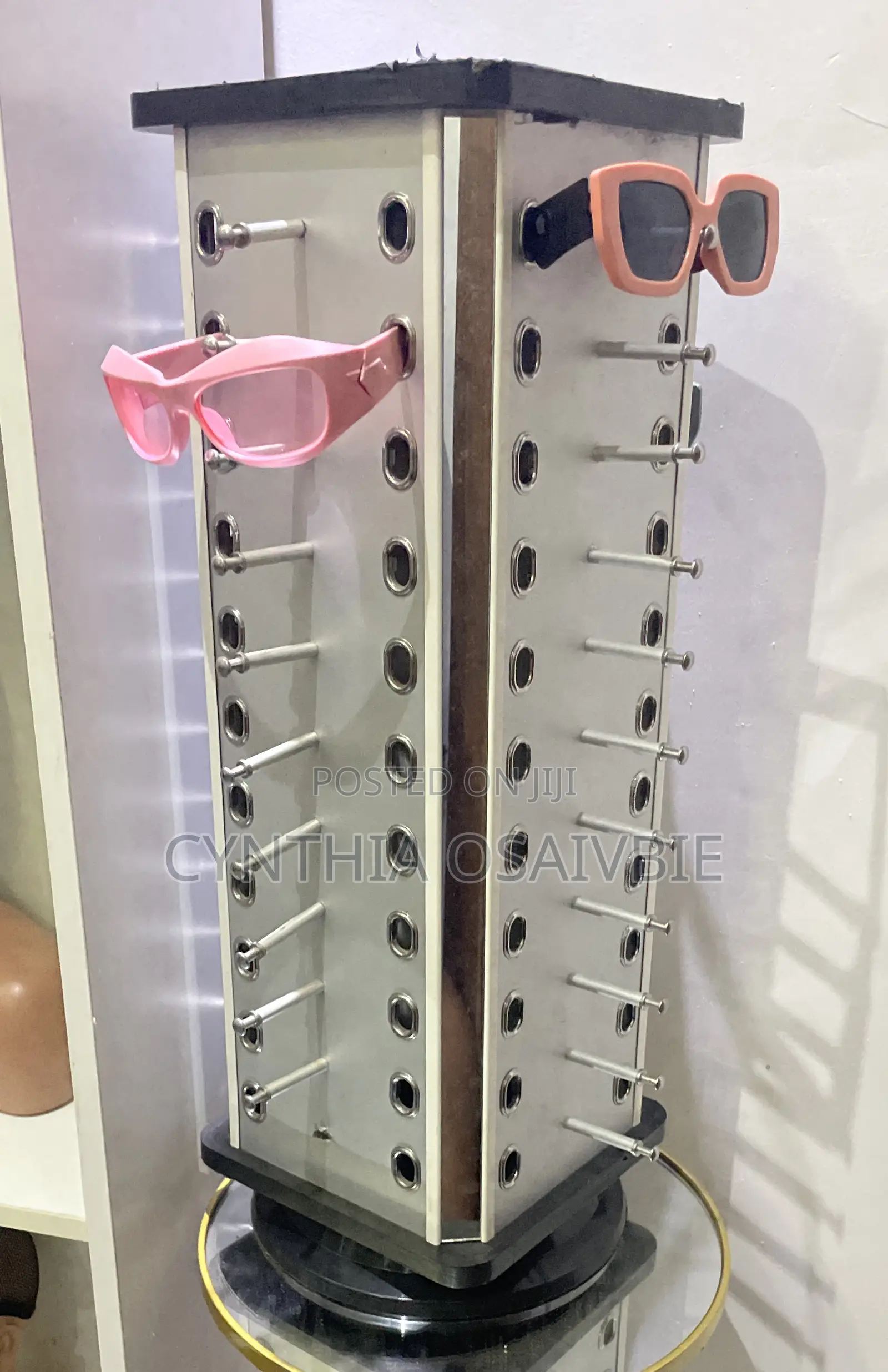 Sunglasses Stand