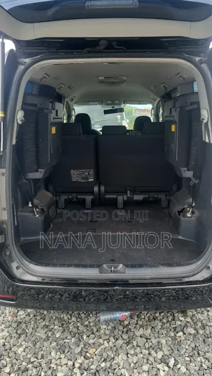 Toyota Voxy 2012 Black