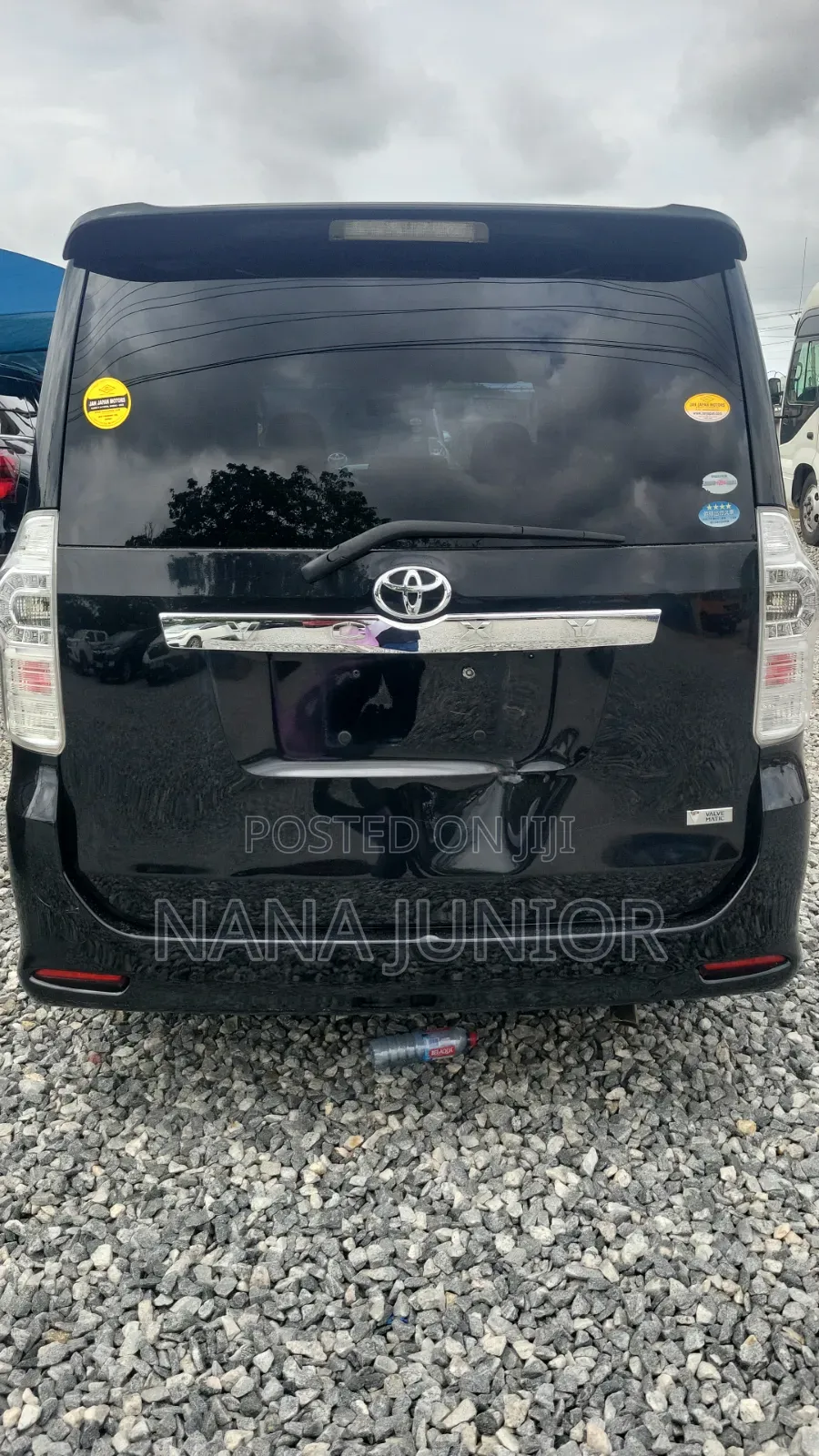 Toyota Voxy 2012 Black