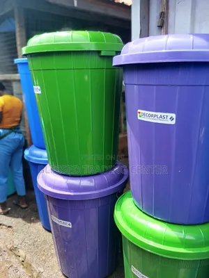Barrel Container / Veronica Buckets
