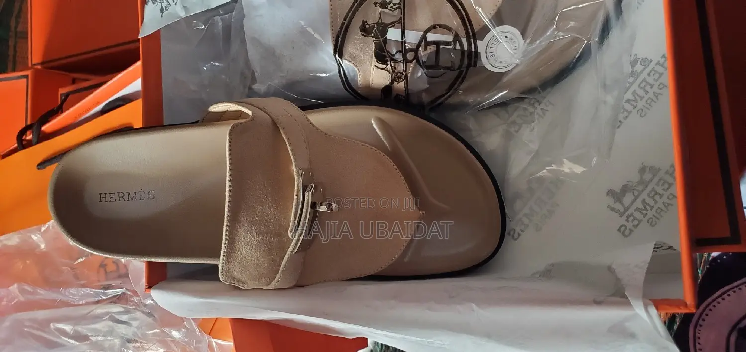 Hermès Slippers