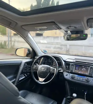 Toyota RAV4 Limited 4dr SUV AWD (2.5L 4cyl 6A) 2018 Gray
