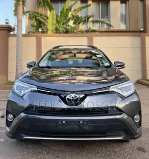 Toyota RAV4 Limited 4dr SUV AWD (2.5L 4cyl 6A) 2018 Gray