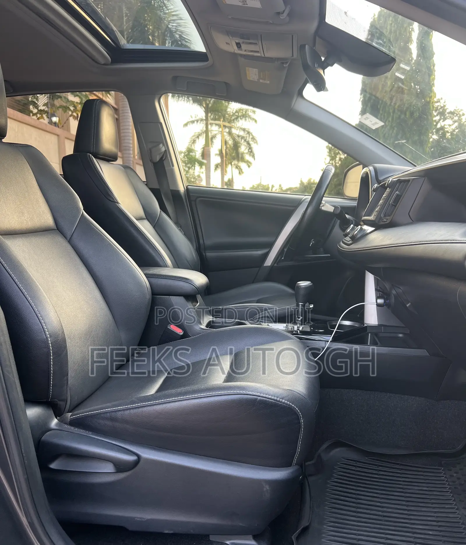 Toyota RAV4 Limited 4dr SUV AWD (2.5L 4cyl 6A) 2018 Gray
