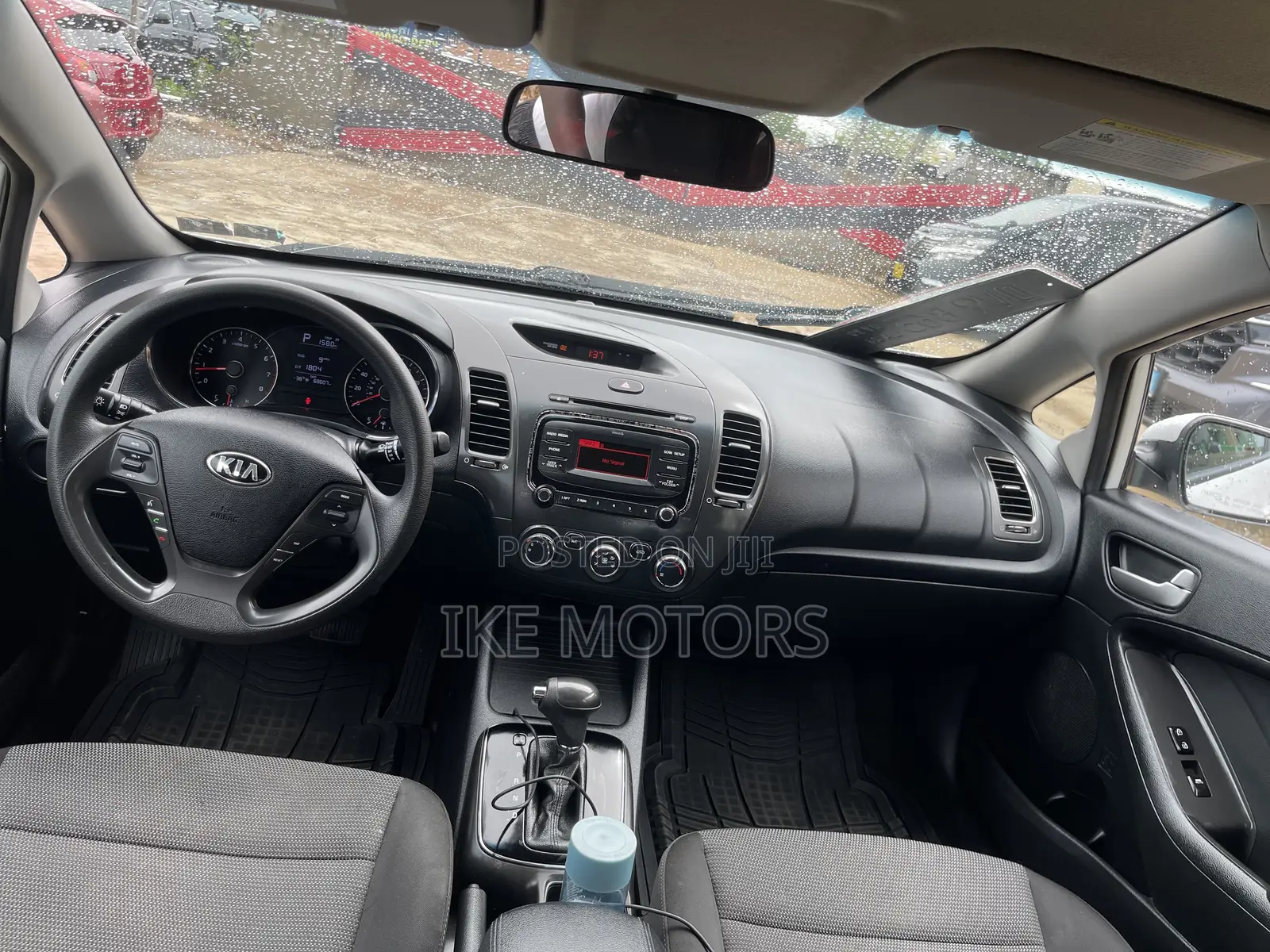 Kia Forte EX Hatchback 2017 White