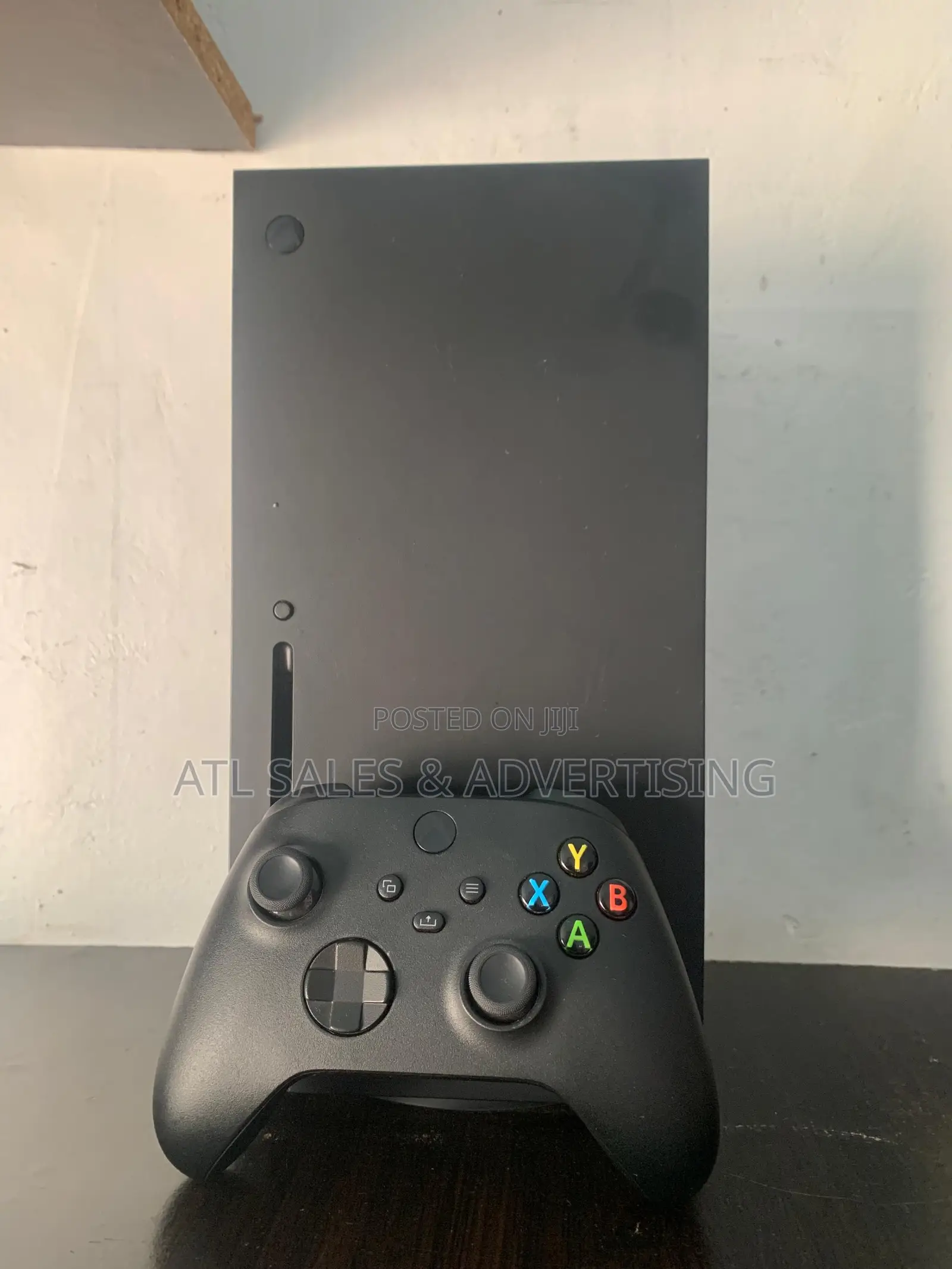 Xbox Series X With 9 Games Installed