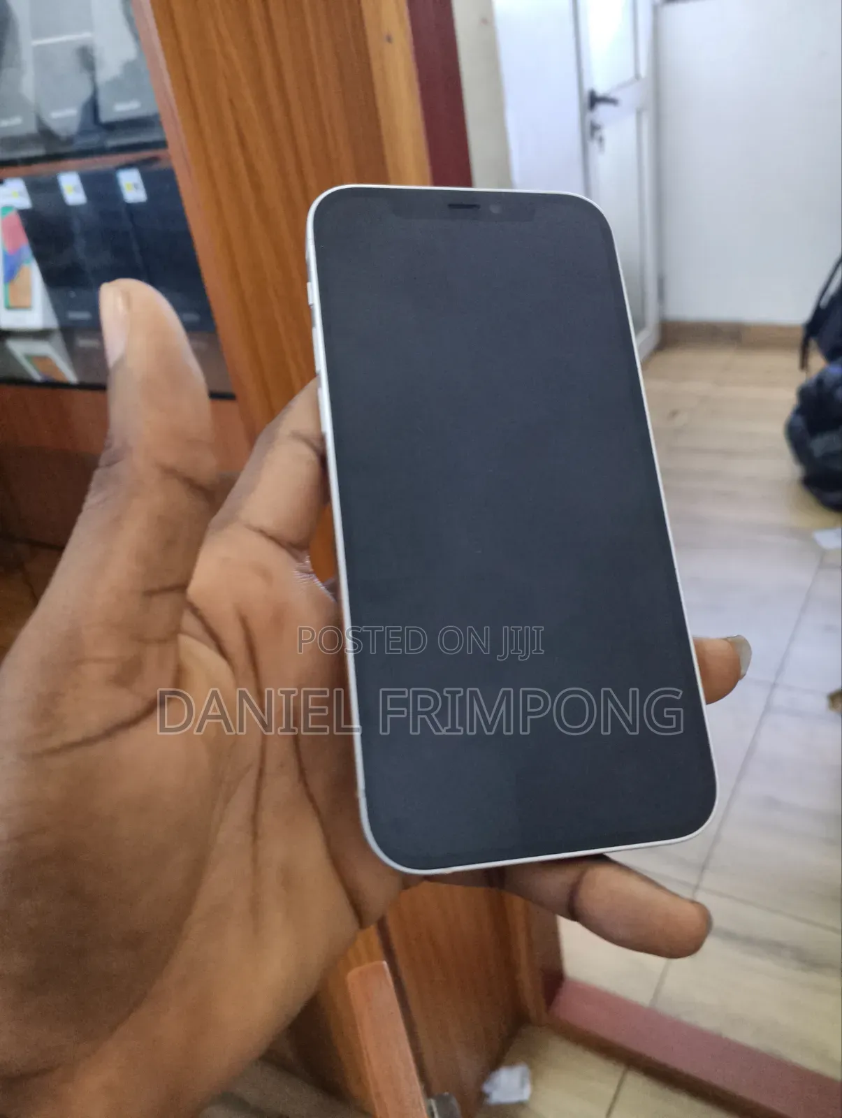New Apple iPhone 12 mini 64 GB Silver
