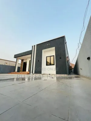 3bdrm House in Oyarifa Mall Area for sale