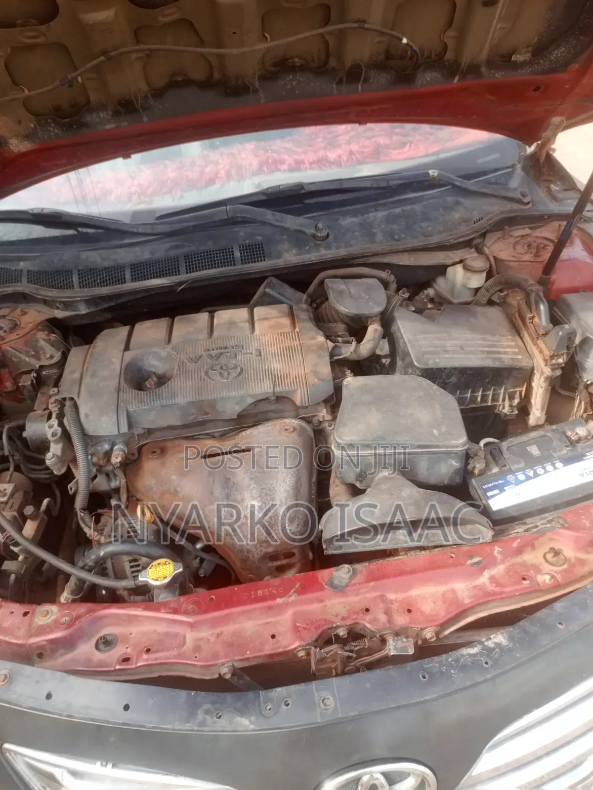 Toyota Camry Base 4dr Sedan (2.5L 4cyl 6M) 2010