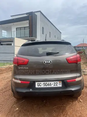 Kia Sportage LX 4dr SUV (2.4L 4cyl 6A) 2012 Beige