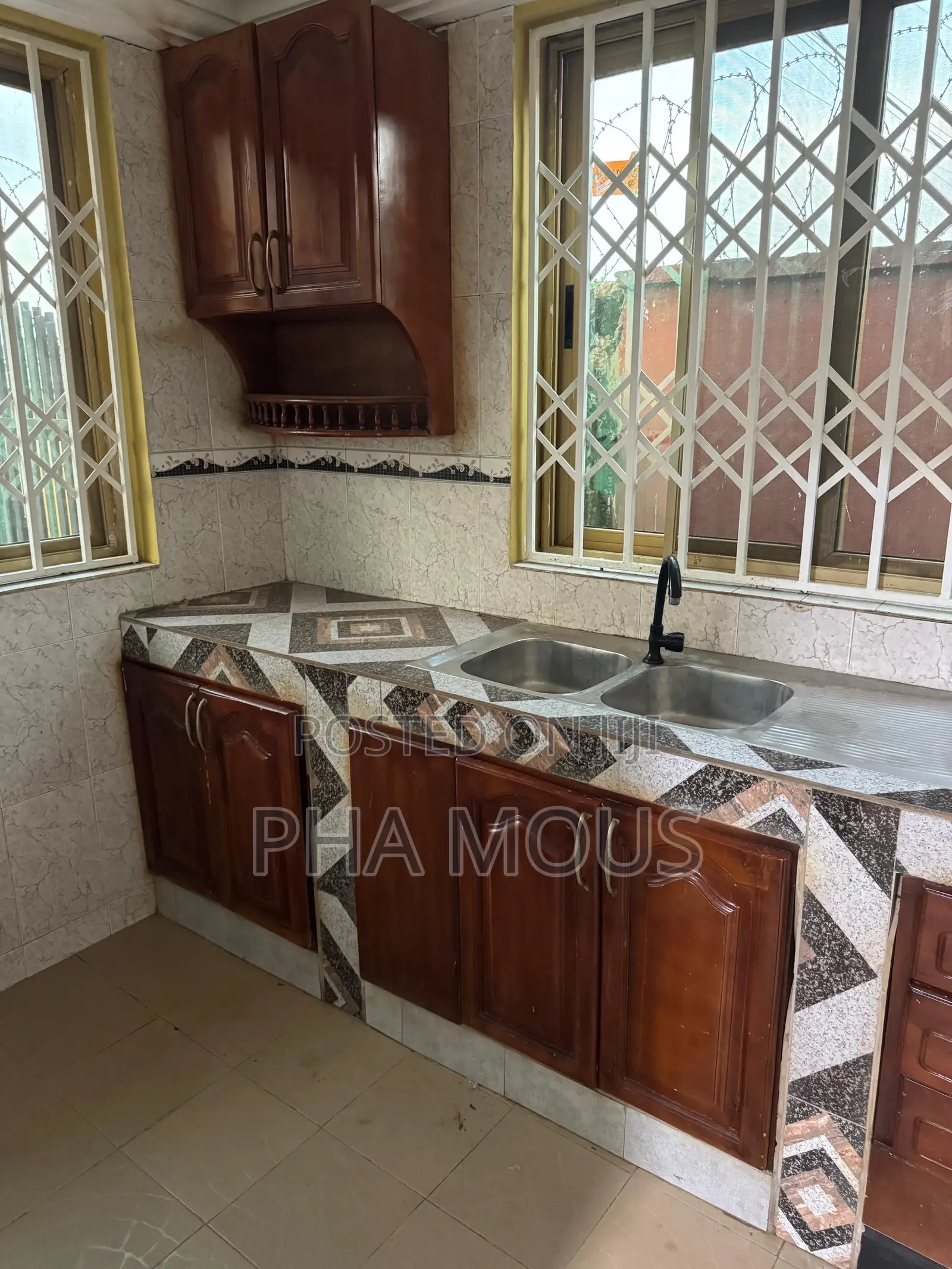 2bdrm Apartment in Achimota for rent