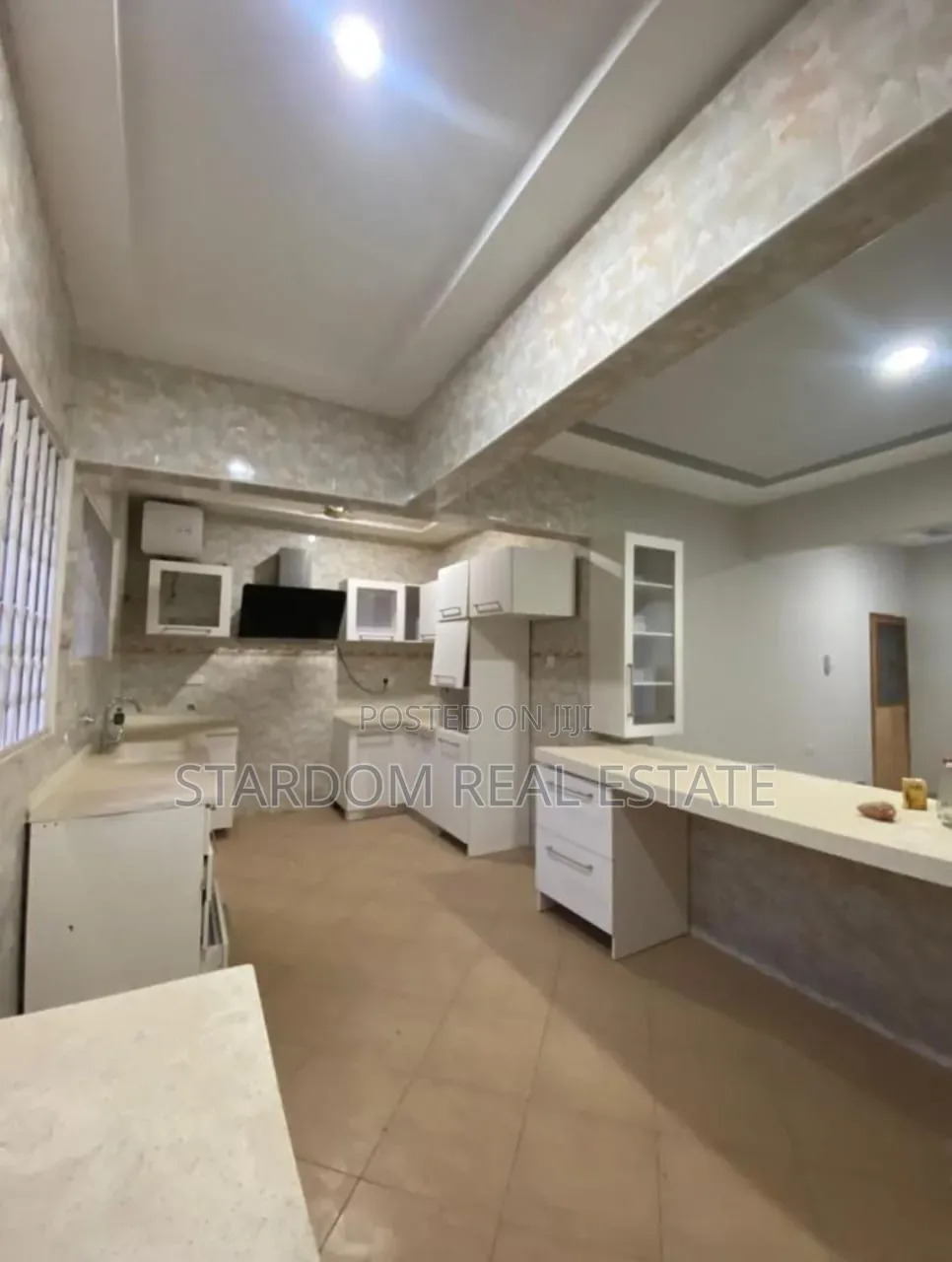 3bdrm Bungalow in Burma Hills, Tseaddo for rent