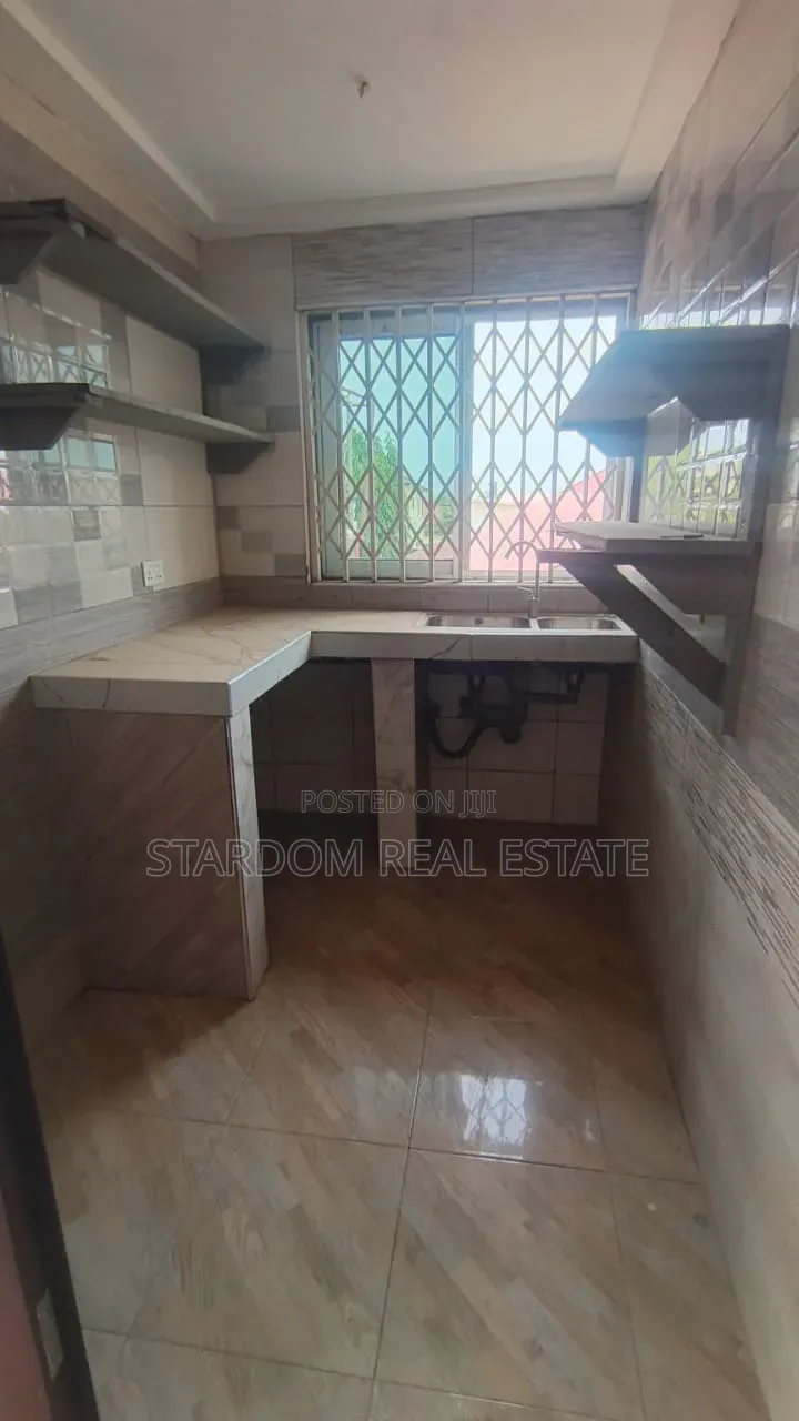 3bdrm Bungalow in Burma Hills, Tseaddo for rent