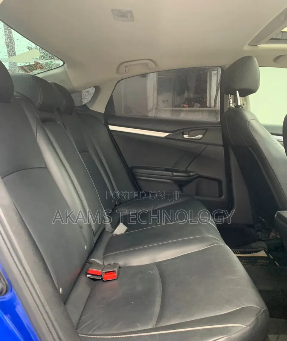 Honda Civic 2018 Blue