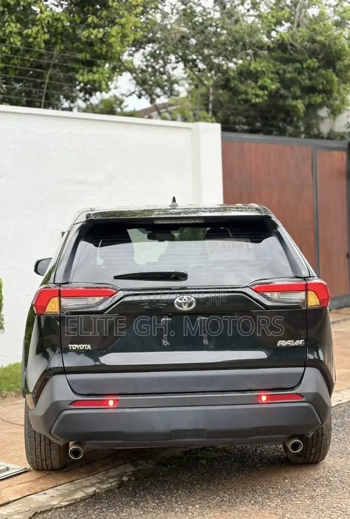 Toyota RAV4 2023 Black