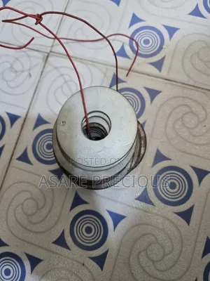 Pressure Tyre And Metal