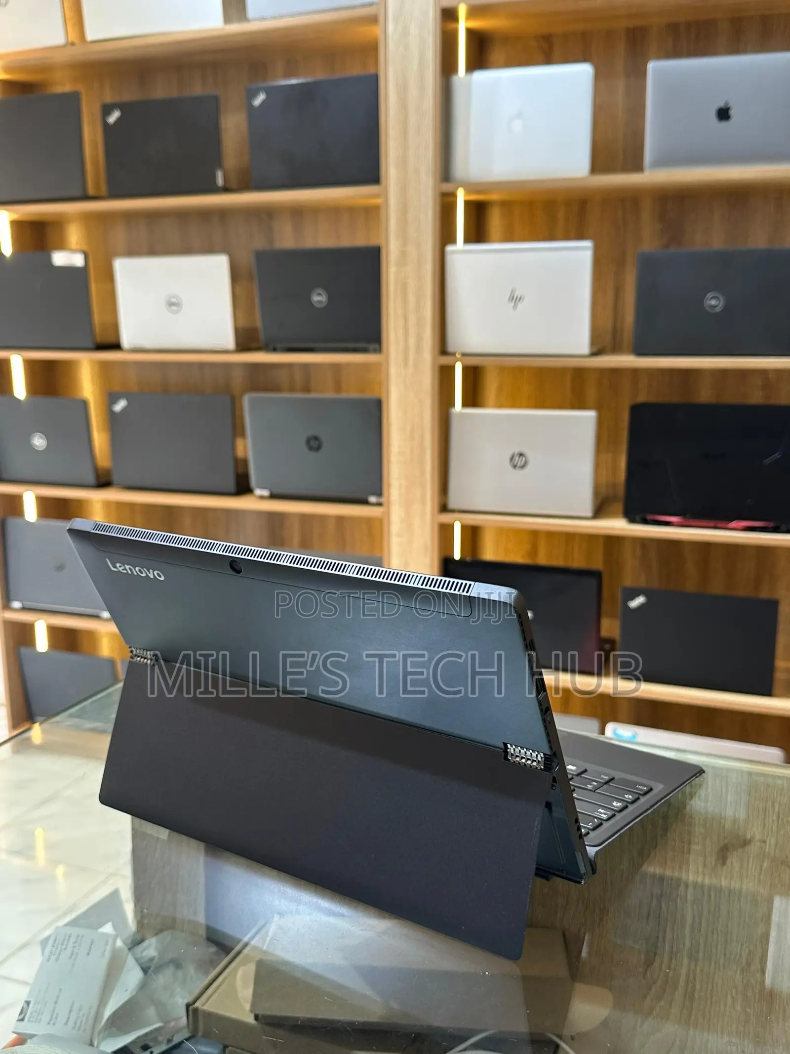 Laptop Lenovo ThinkPad X1 Tablet (3rd Gen) 8GB Intel Core i5 SSD 256GB