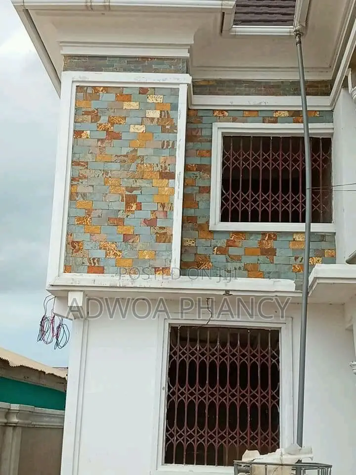 Lumba Marbles Stone Design